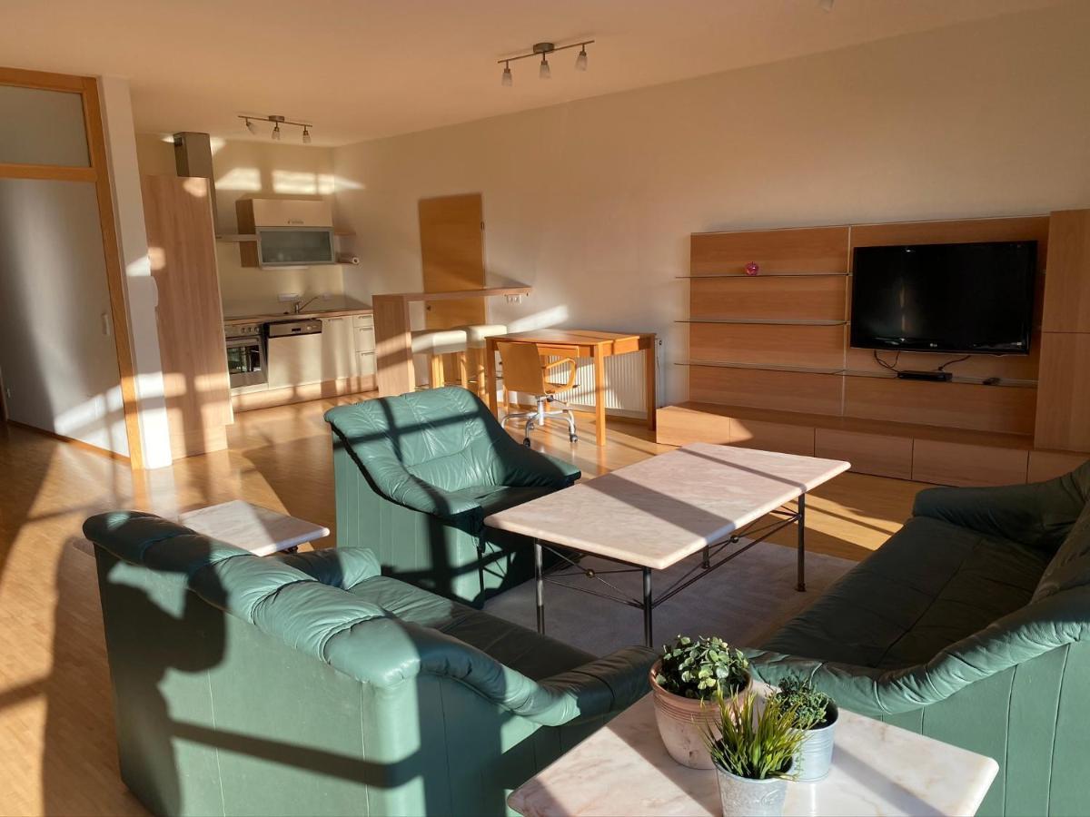 VIII Panorama-Ferienwohnung Petzenblick Sankt Michael ob Bleiburg ภายนอก รูปภาพ
